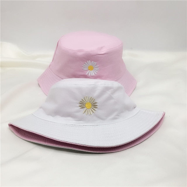 Double-side Unisex Harajuku Bucket Hat Fishing Outdoor Cap women Bucket fishing Hats Sunscreen Daisy embroidery fisherman hat